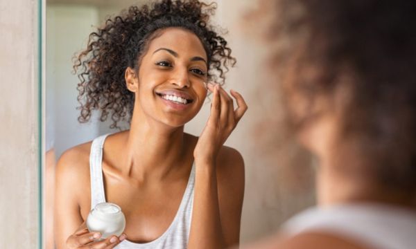 How to Create a Daily Skincare Routine